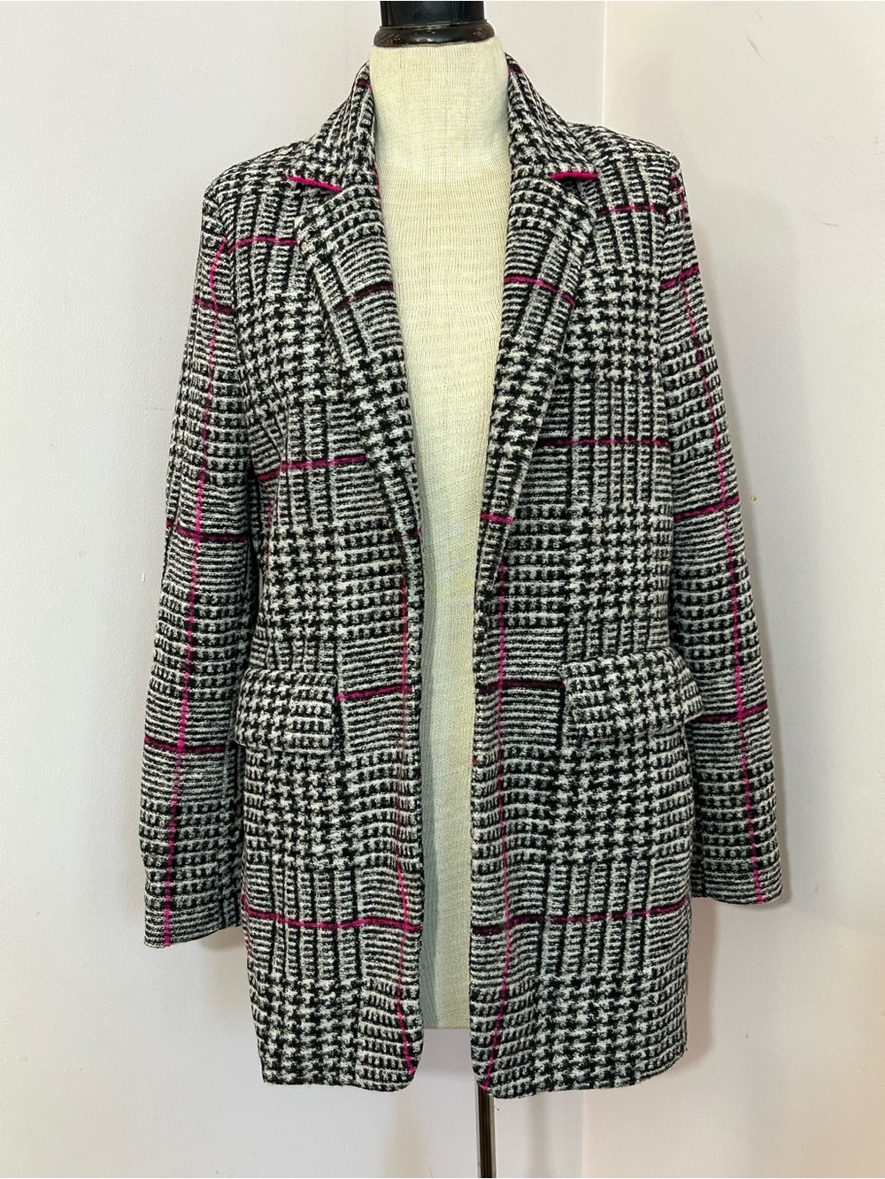 Vilagallo Women's Antonet Blazer Grey Plaid
